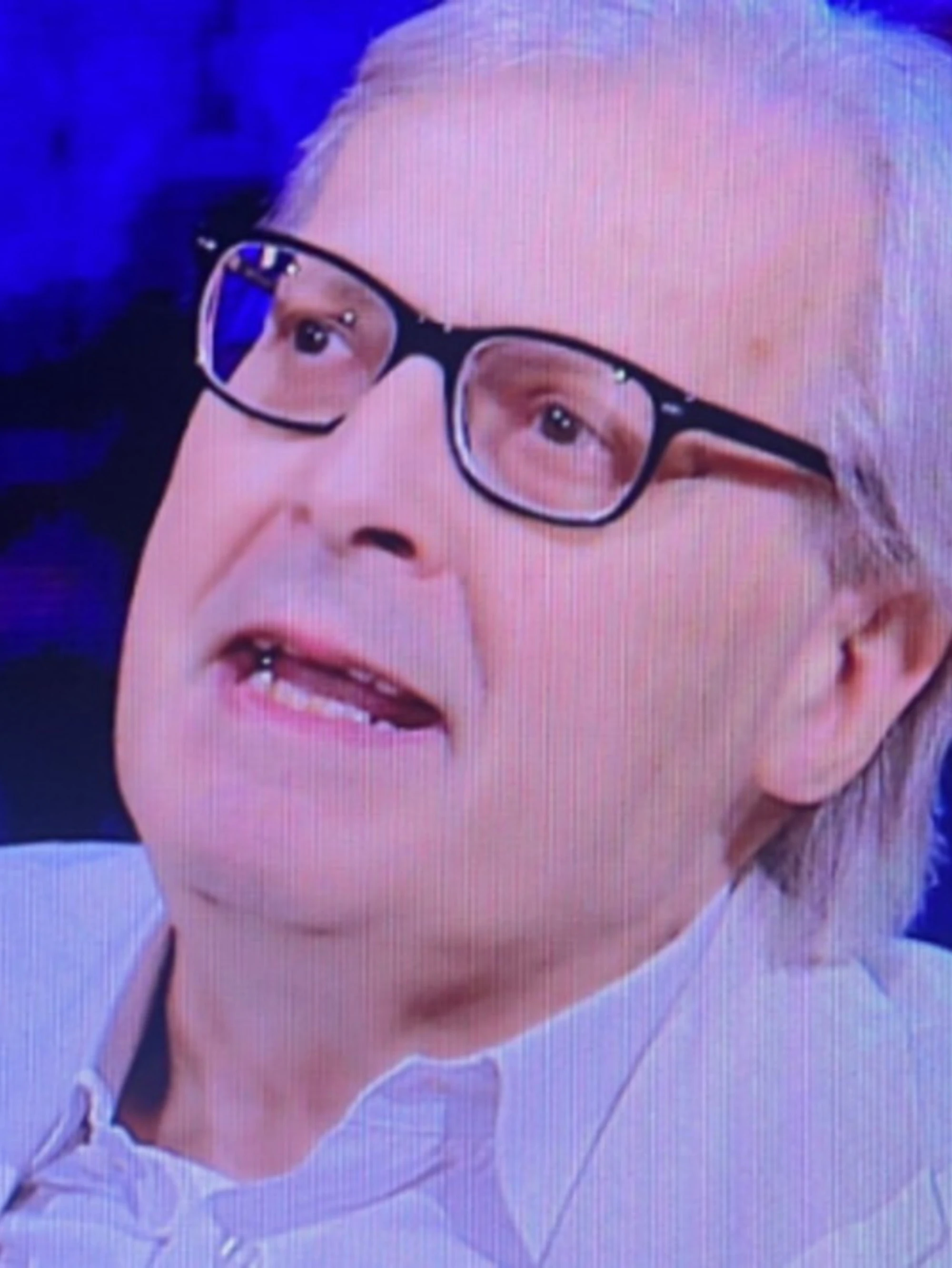Vittorio Sgarbi, la figlia a La volta buona: "Situazione pesante in ospedale. Chi gli sta intorno..."