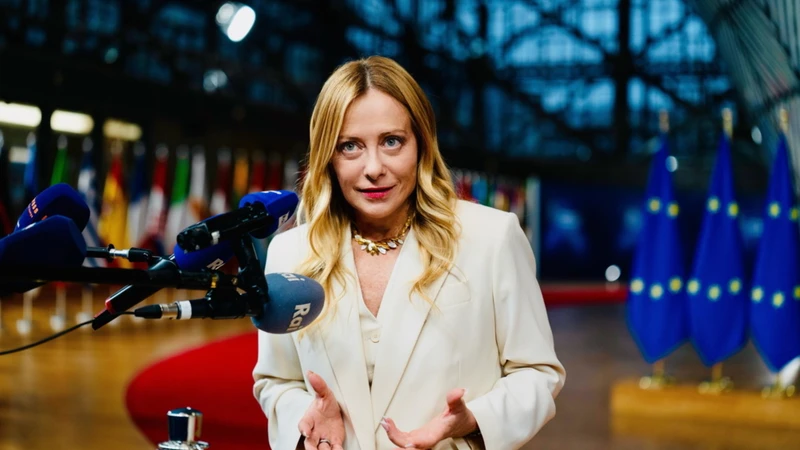 Giorgia Meloni: "Non firmo l'aumento di stipendio ai magistrati. Ognuno si assuma le sue responsabilità"
