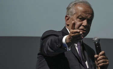 https://media.liberoquotidiano.it/5I_PO58m81PGE8bPgEdl-hWq7QaEwZDTS599NLiNm-U/width:800/quality:90/aW1hZ2VzLzIwMjUvMDkvMjIvMTg1NDA5NTc5LWJjZDU4MjM2LWUyMTItNGE3MC1hNjJmLTllYzVmOWM5ZDM4OS5qcGc.webp