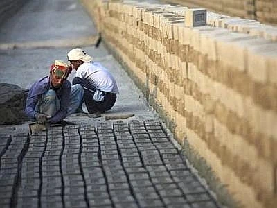 Sono 150 milioni i bambini impiegati nel lavoro minorile in tutto il mondo