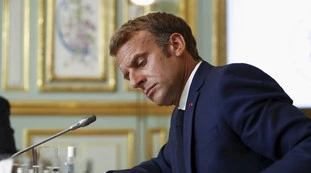 Afghanistan, "Già da maggio": la mossa di Macron, cosa sapeva il presidente sui talebani. Europa rovinata 