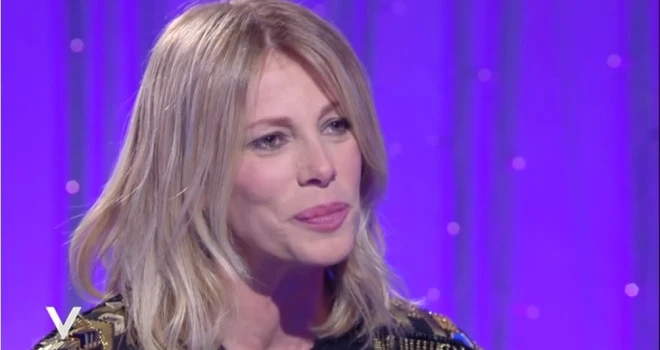 Alessia Marcuzzi, il suo no ai Mondiali su Mediaset: "Non ce la faccio. Mia figlia..."
