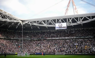 Juve-Atalanta, sfregio a Sandro Mazzola: cosa fa la curva prima dell'inizio del match