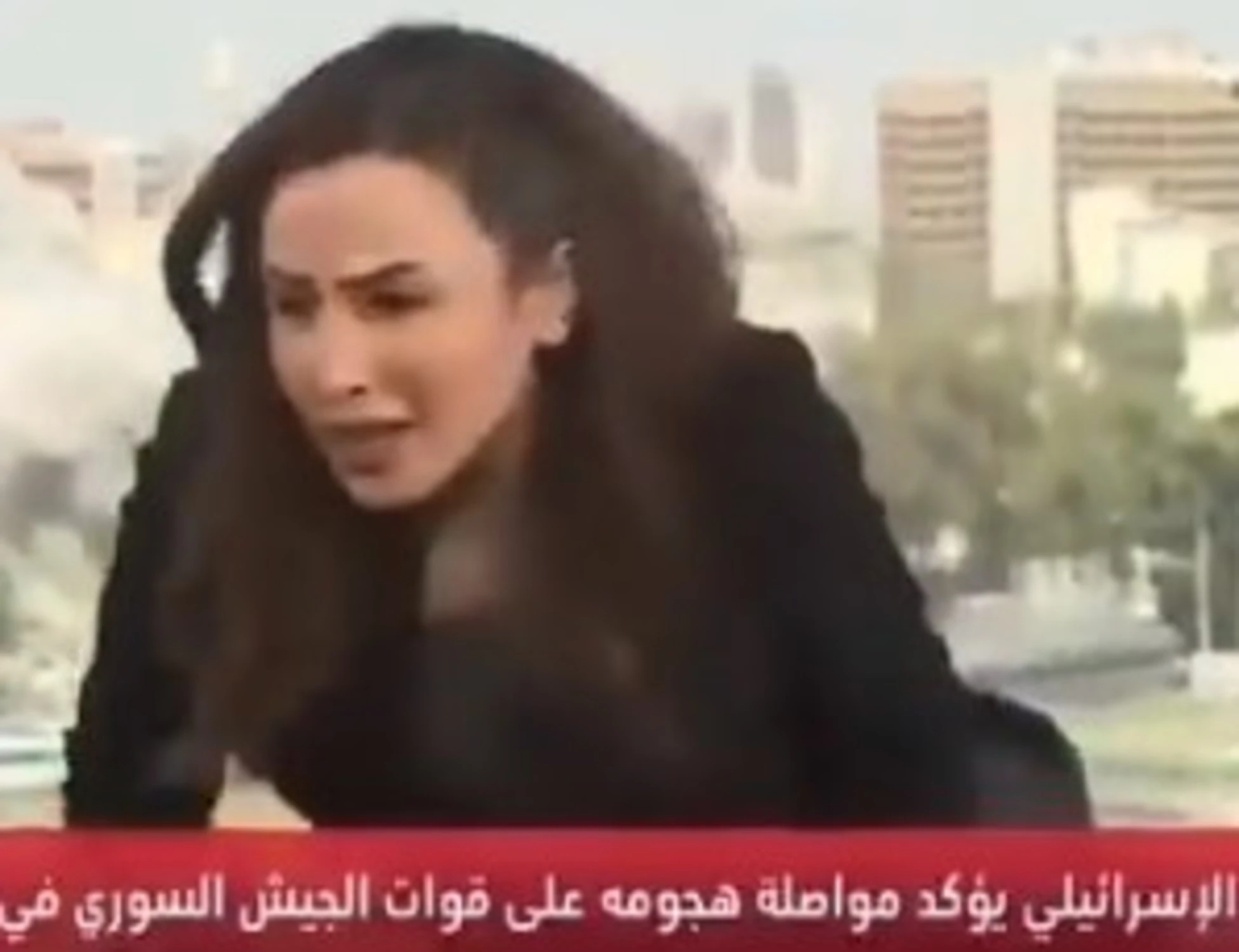Israele bombarda Damasco: il terrore della giornalista in diretta