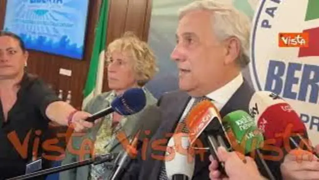 Leggi l'articolo: Legge elettorale, Tajani: Aperti alle preferenze, ma prima serve vertice di coalizione