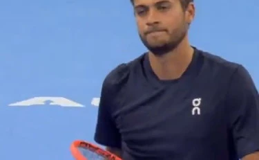 Flavio Cobolli, come è riuscito a vincere: il clamoroso dettaglio (passato inosservato) della racchetta