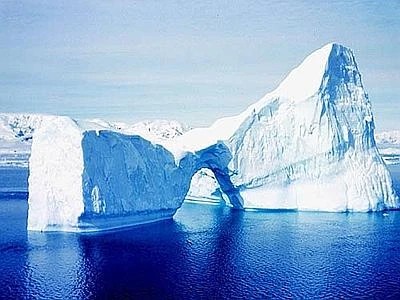 Il disgelo dell'Artico, uno specchio di ghiaccio che riscalda il pianeta