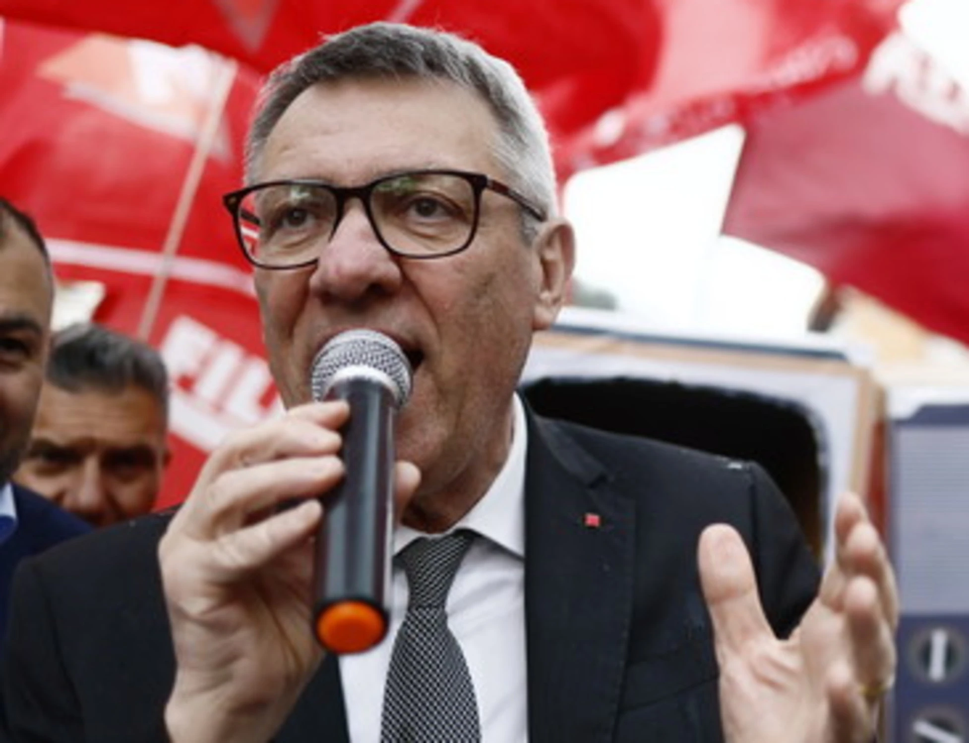 Cgil, lettera alla Ue: "Bloccare il ponte sullo stretto"