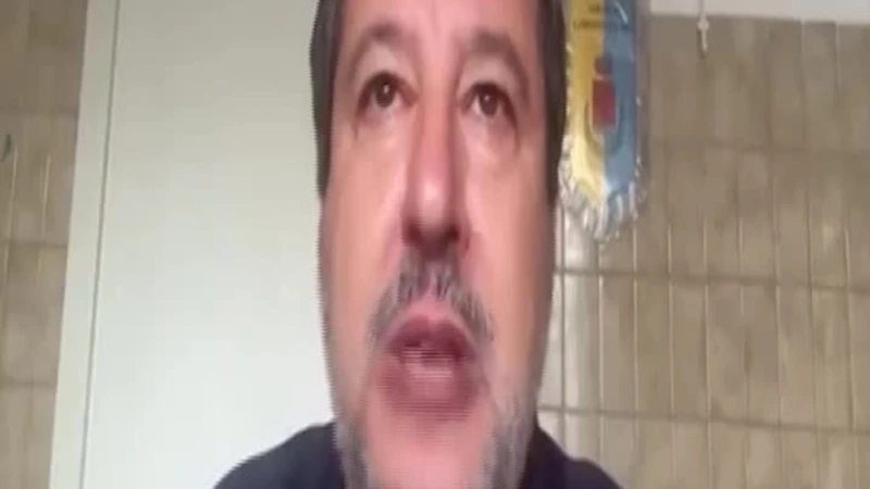 https://media.liberoquotidiano.it/5SCZM4iyUvoi1LZTtYxpEcvsDOiUvqN5RYnguvJ--RE/width:800/quality:90/aW1hZ2VzLzIwMjUvMDkvMTQvMTEzNTU1OTc2LTlkMDQyYTIyLWE5ODMtNGFhNS1iZDY0LTNiODMxZTUyMDY2Ny5qcGc.webp