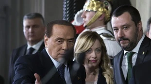 Sondaggio, il centrodestra vola: il distacco che manda Letta in tilt