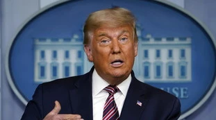 Donald Trump rompe il silenzio sulle elezioni: "Non concedo niente, il riconteggio  dei voti in Georgia è uno scandalo"