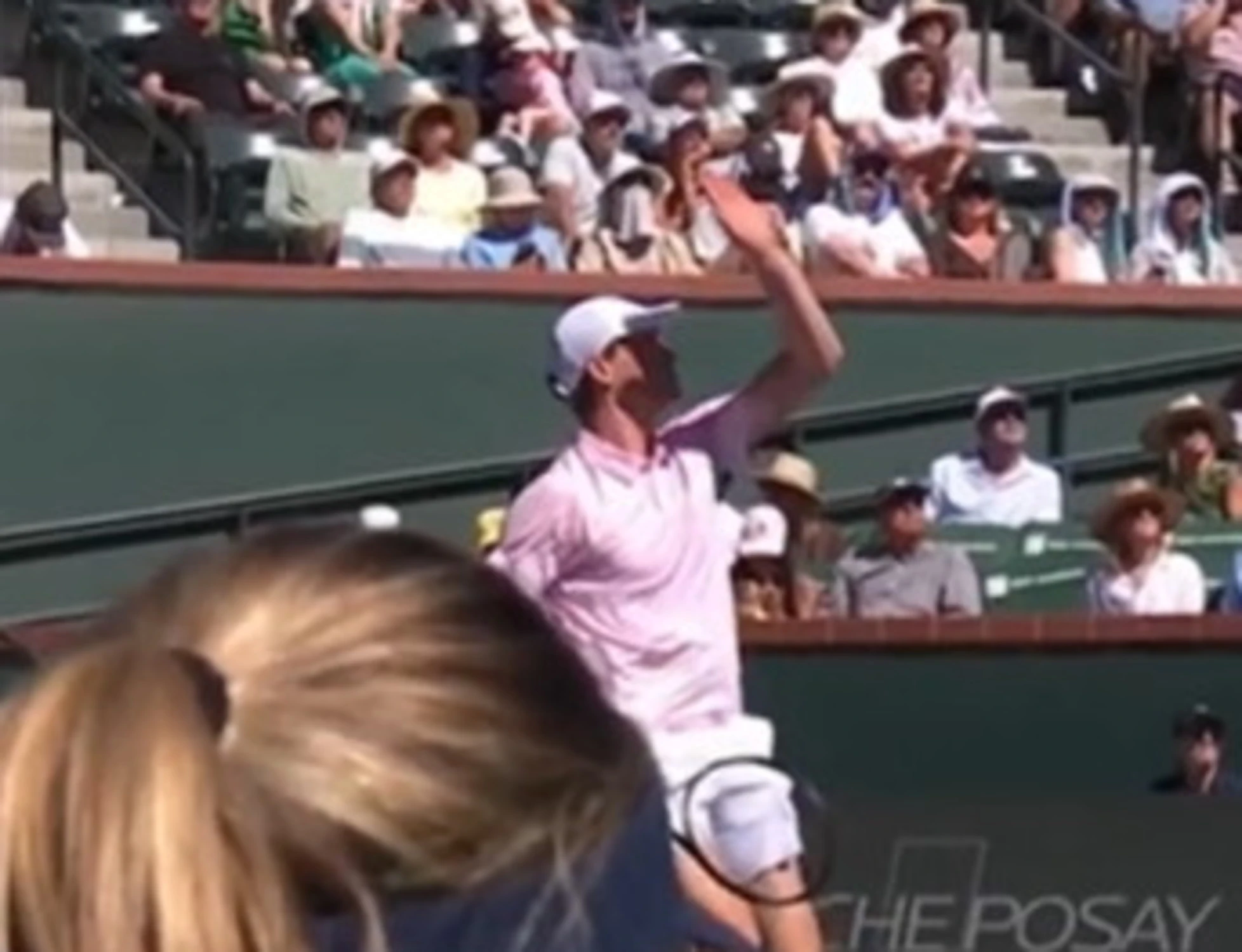 Sinner, "ma cosa fa con la mano?": il colpo che sconvolge Indian Wells