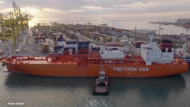 Trasporto marittimo, report TEHA-Edison: per decarbonizzare servono 36 mld