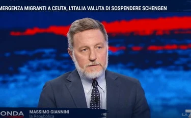 https://media.liberoquotidiano.it/5ZbBzvWx9n_qQ90Og2Xa8qqpHcmtEXX07XbomHq_OOs/width:800/quality:90/aW1hZ2VzLzIwMjYvMDcvMzEvMTEzNzU0NTQxLWU3NWNlOWY1LTgyZTQtNGRhYi1hNzAwLTRjZjM4ZDU1N2NhZi5qcGc.webp