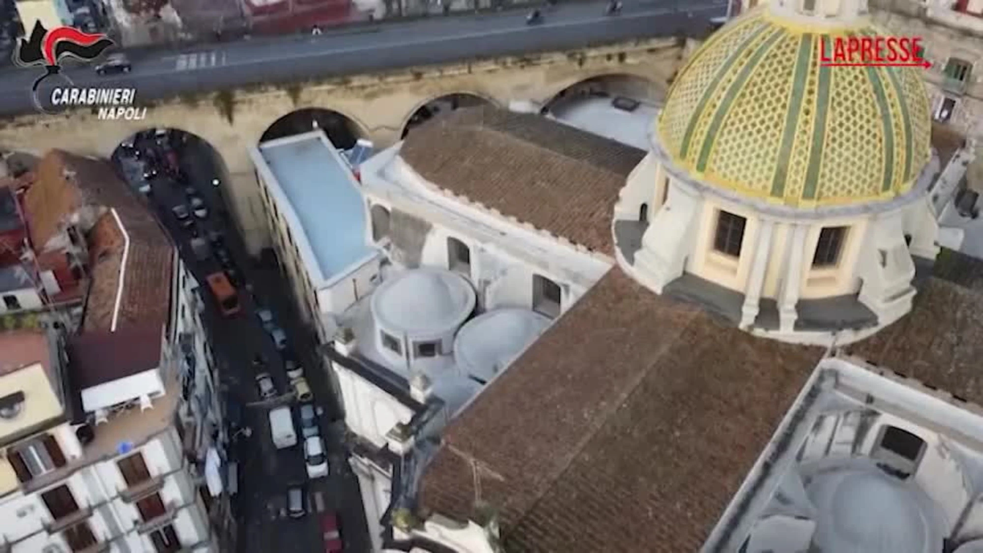 Camorra, maxi operazione dei carabinieri contro i clan di Napoli: numerosi arresti