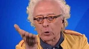 Bollette alle stelle, Giampiero Mughini sbrocca: "Quei killer non mi devono rompere i cog***", chi massacra