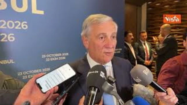 Tajani: Inaccettabile fermo delle italiane dall'Idf, non hanno commesso reati
