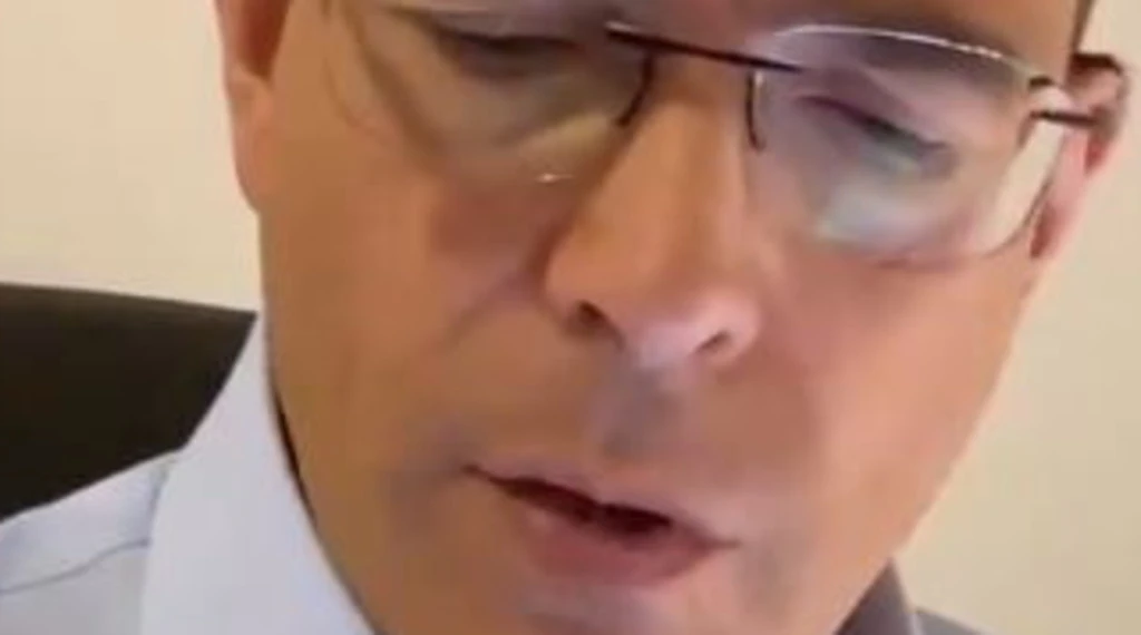 Capezzone, il vero volto dell'odio rosso: "Sei sfregi in 48 ore, un segnale molto preoccupante"