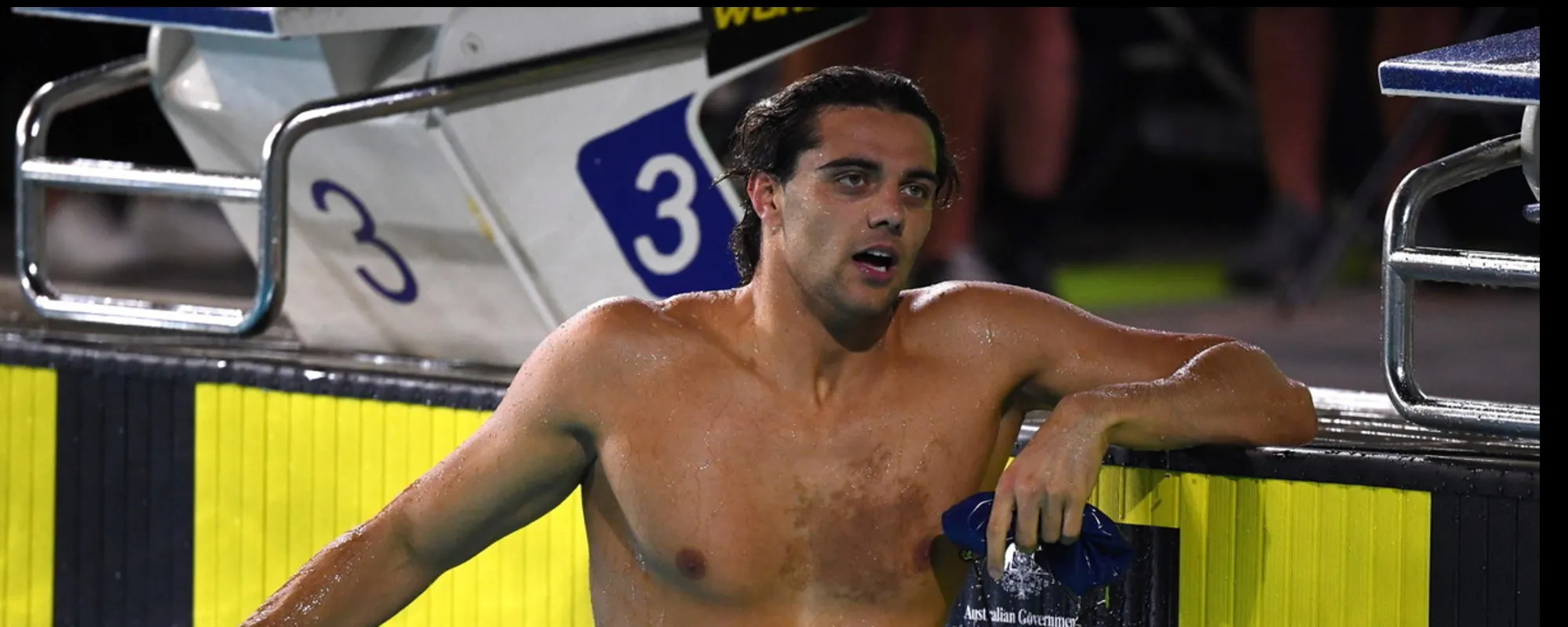 "Non voglio essere maleducato ma...": le signore dell'acquagym fanno infuriare Thomas Ceccon