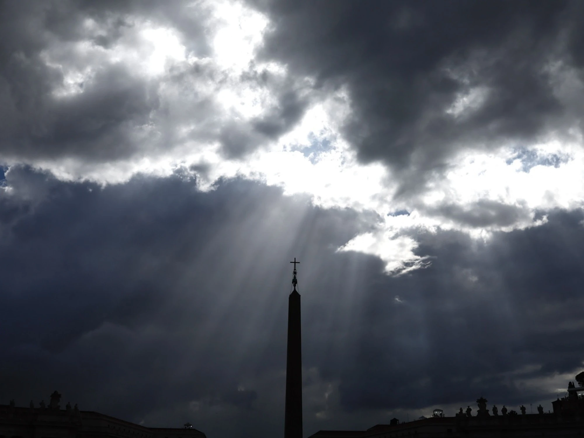 Conclave, scoppia il caso: "Cosa mangiavamo"