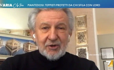 Odifreddi, "nelle istituzioni anche chi ha compiuto atti violenti": Parenzo lo ferma subito