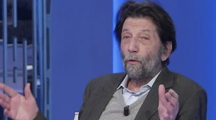 Massimo Cacciari silura Saviano: "Meloni coscienza sporca? Lui..."