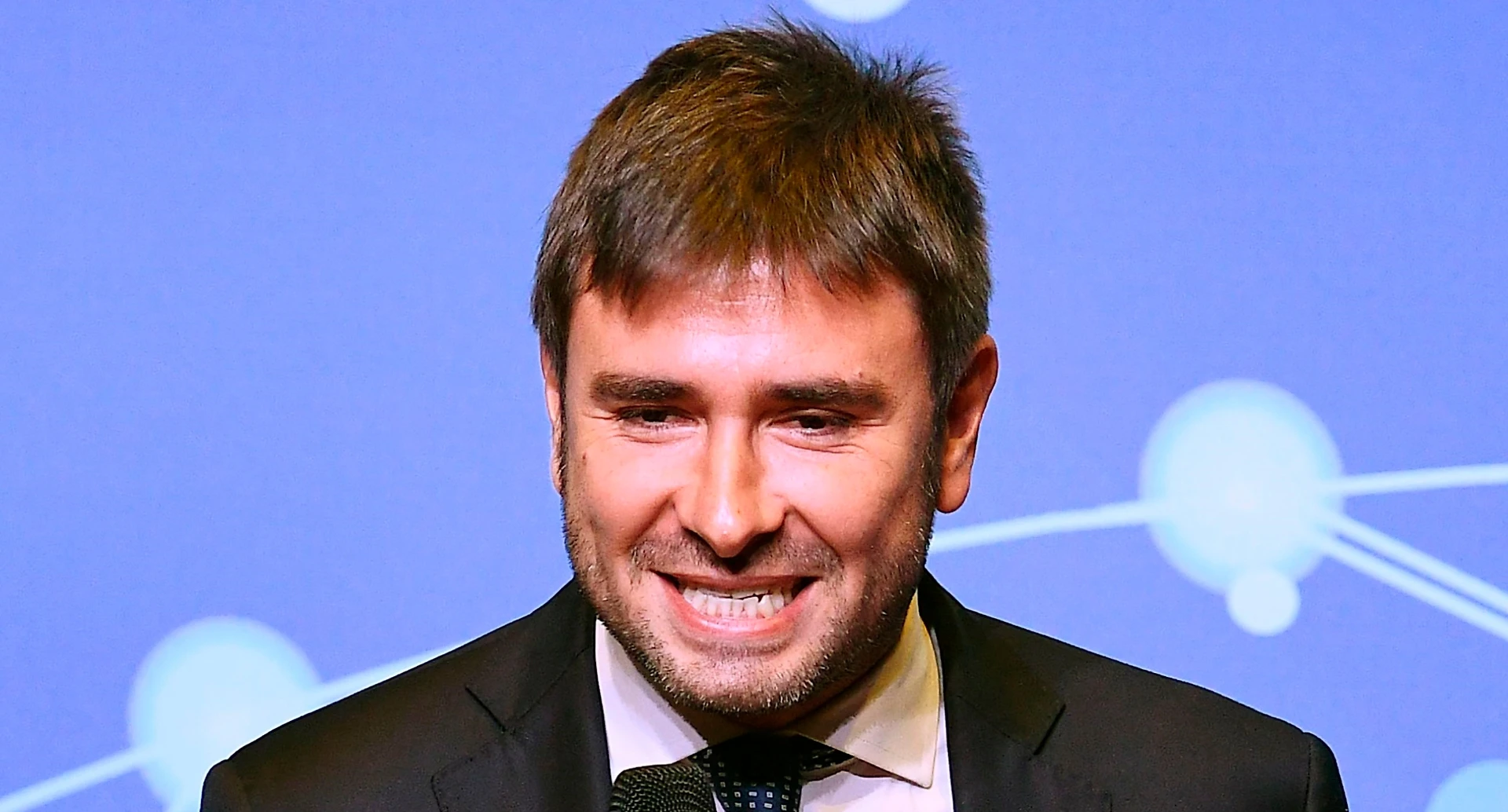 Alessandro Di Battista, la cifra vergognosa: quanto ha speso in avvocati, soldi pubblici