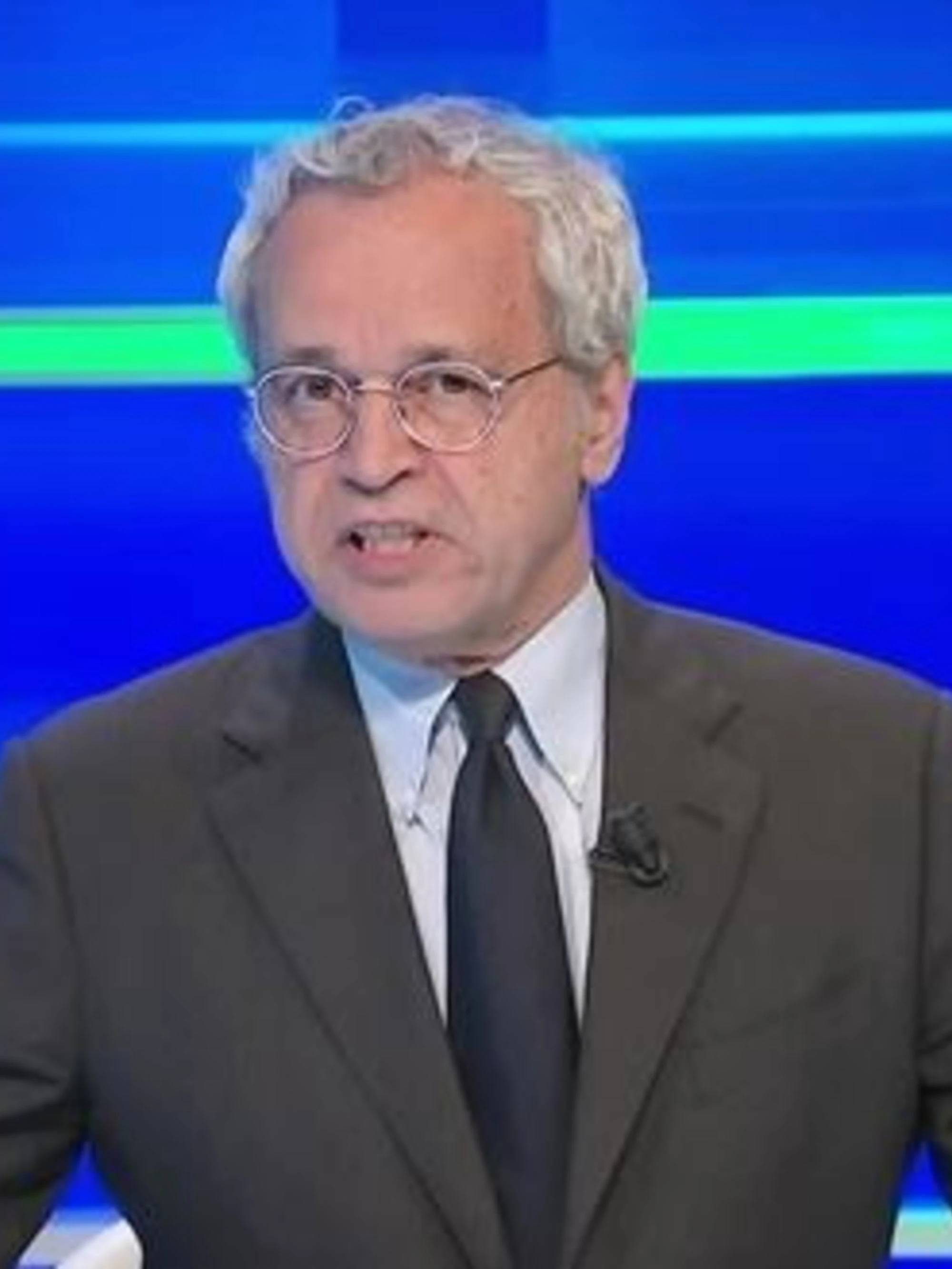 Sondaggio-Mentana, Fdi vola e fa il vuoto: dove sono ora Pd e 5s