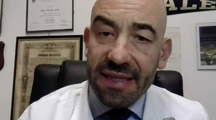 L'aria che tira, Matteo Bassetti e l'errore imperdonabile sul vaccino in ritardo: "Lo ha dovuto dire Draghi"