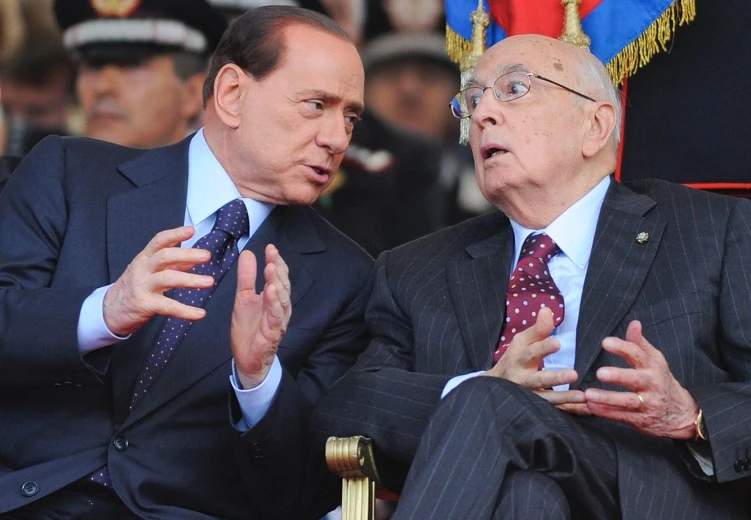 L'idea di Napolitano: "congelare" la grana giustizia fino ad aprile per permettere il governissimo