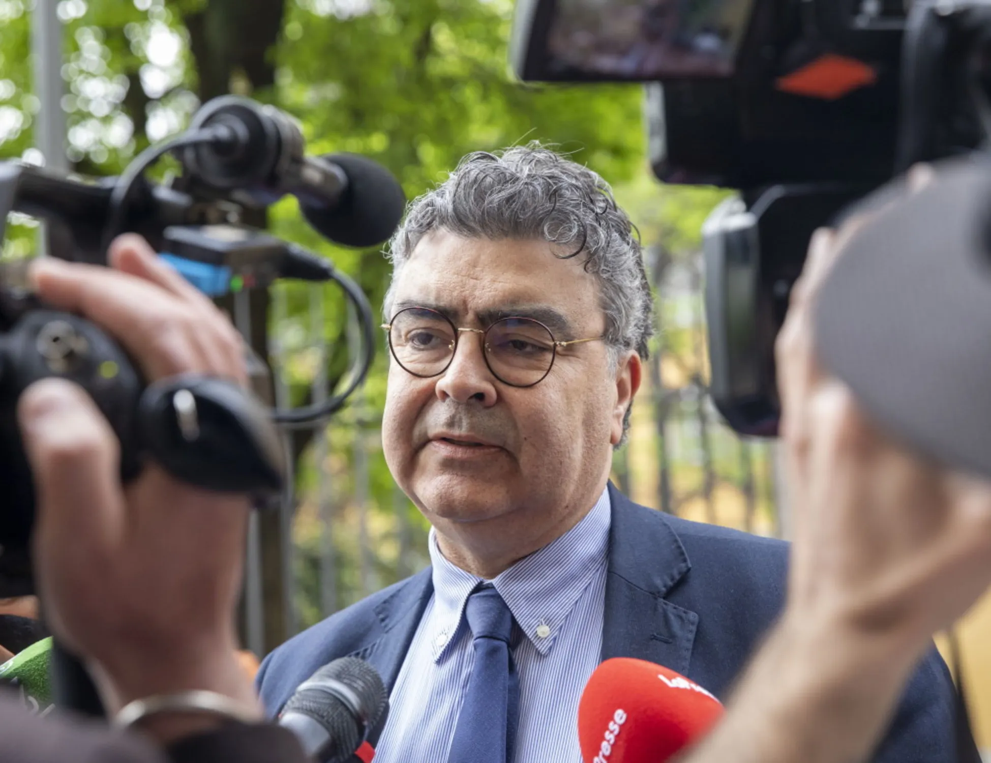 Leggi l'articolo: "Escluderli!": Fiano da censurato a censore