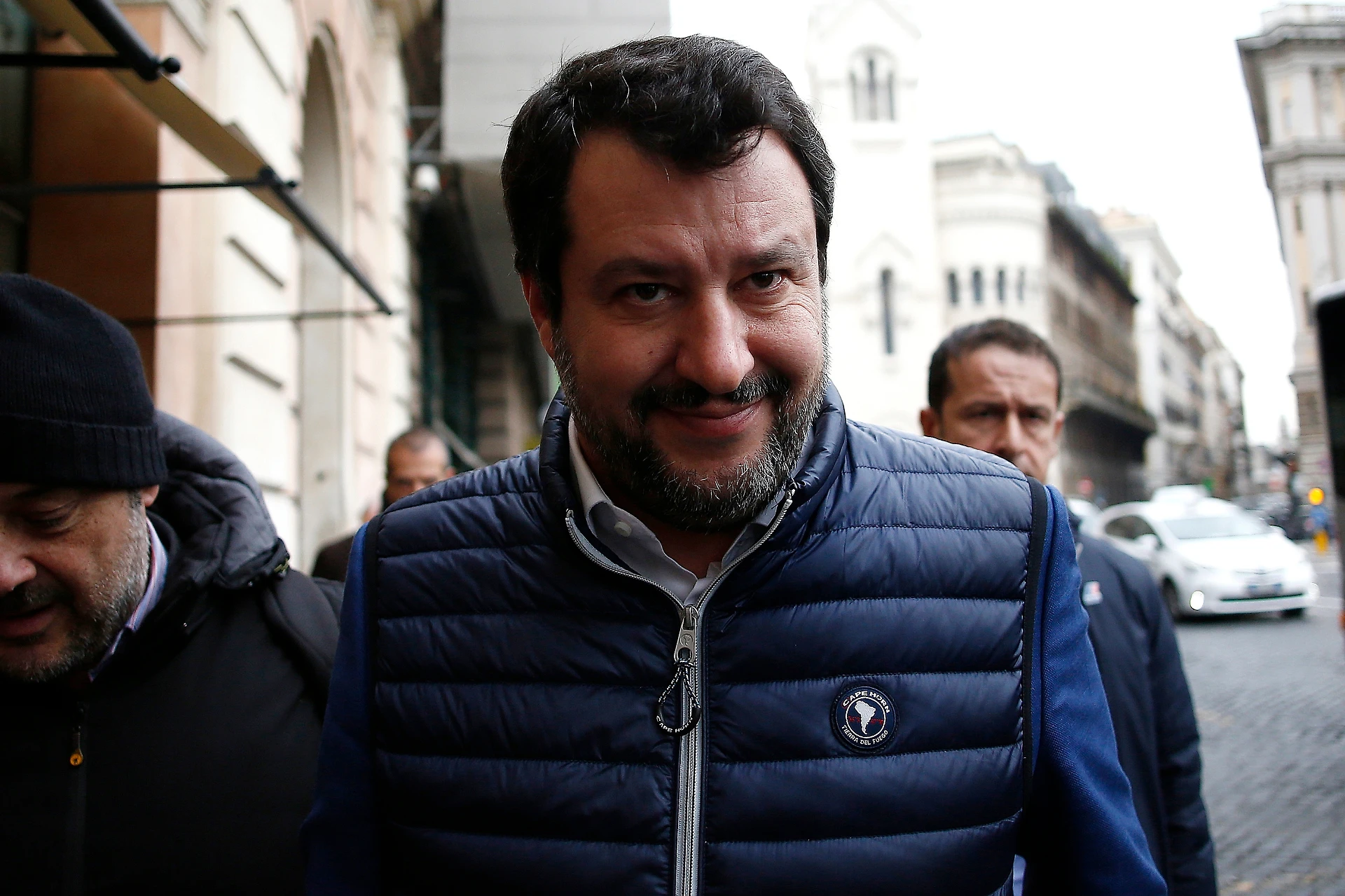 Donald Trump, Matteo Salvini contro l'impeachment: "Vergognosa campagna giudiziaria-mediatica della sinistra"