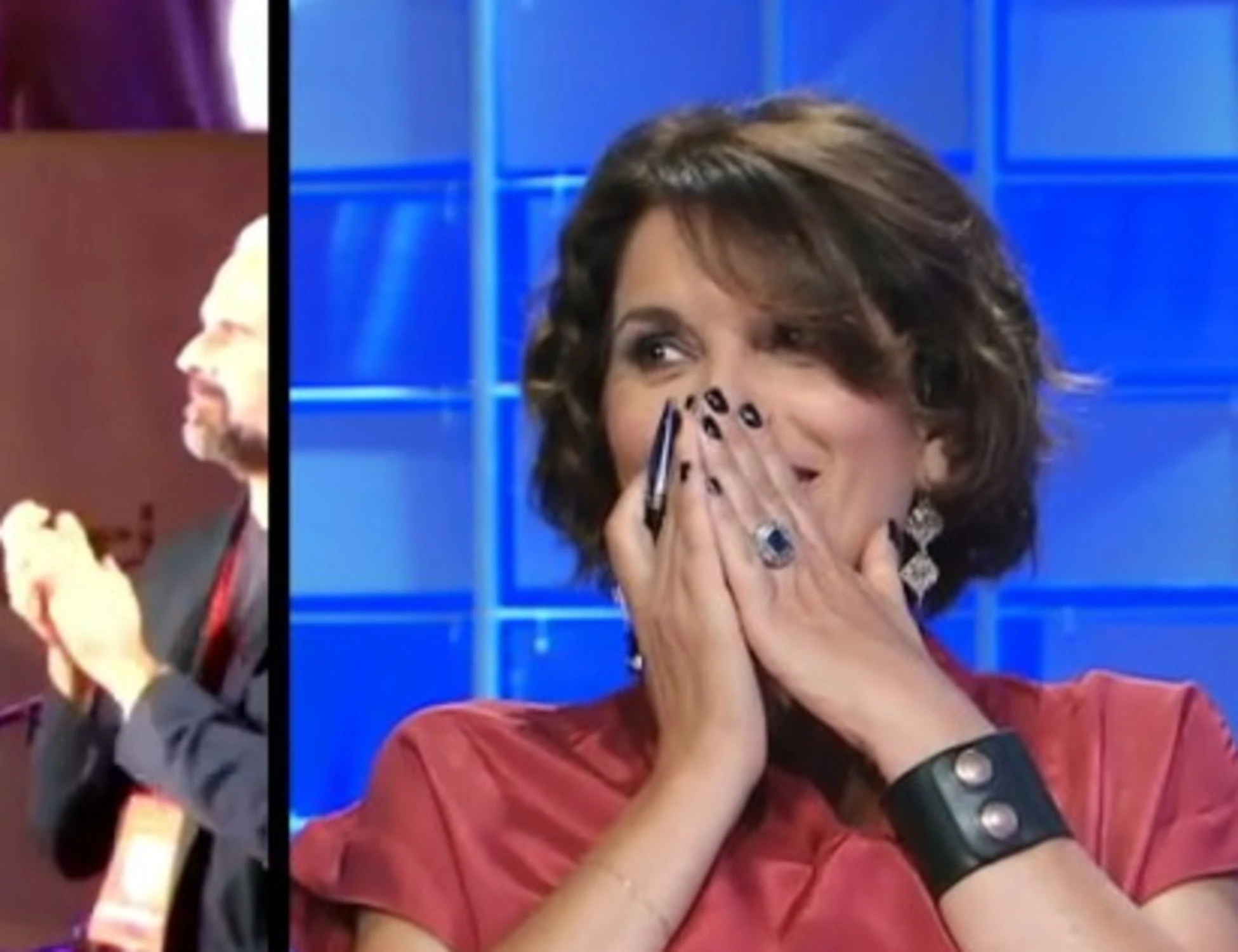 In Onda, Marianna Aprile mani sul volto: non si trattiene