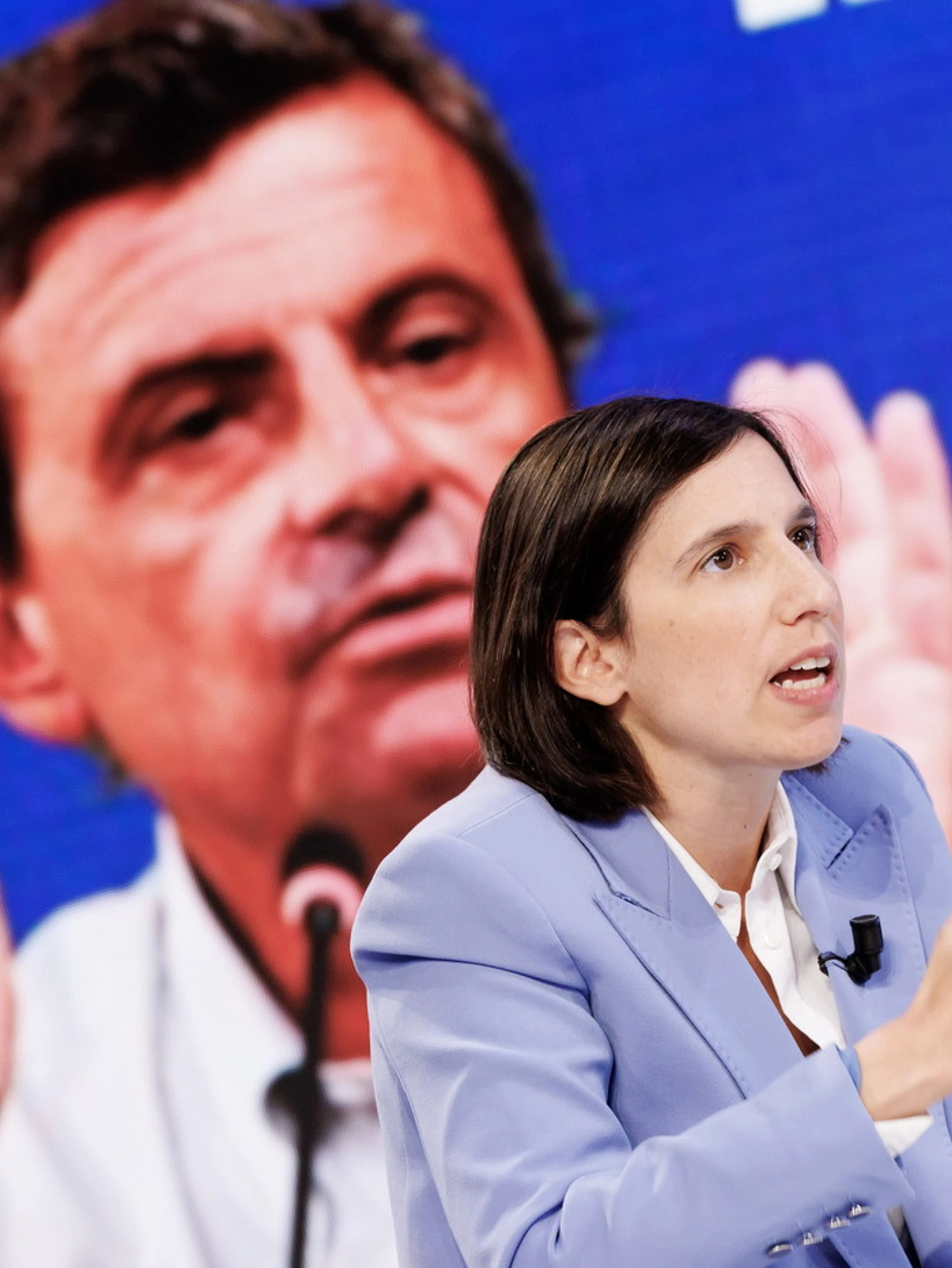 Schlein-Calenda, rissa a sinistra: volano stracci