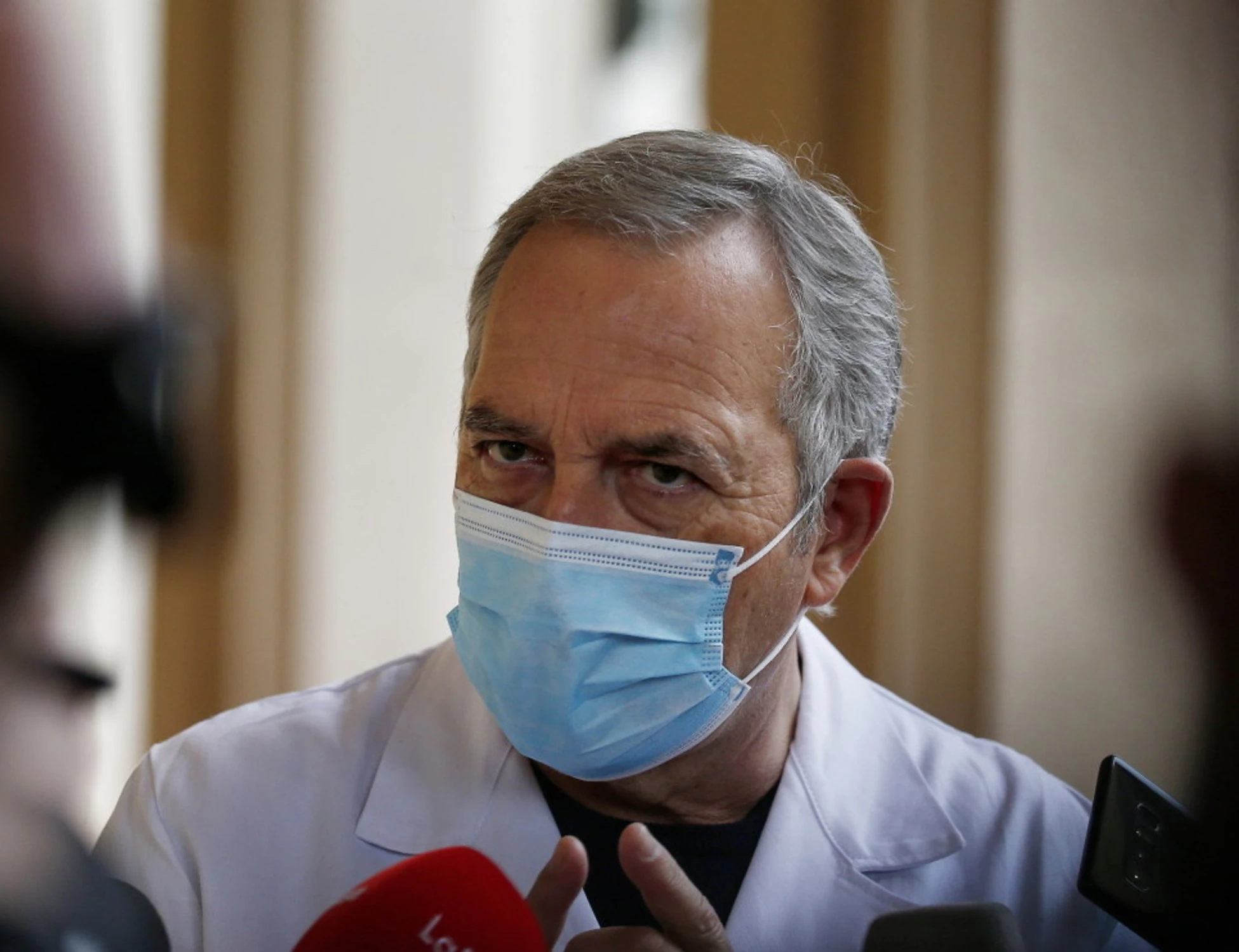Covid, Francesco Vaia: "Possibile la fuga del virus dal laboratorio"