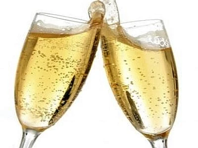Capodanno da record per lo spumante italiano: nel mondo 140 mln di brindisi
