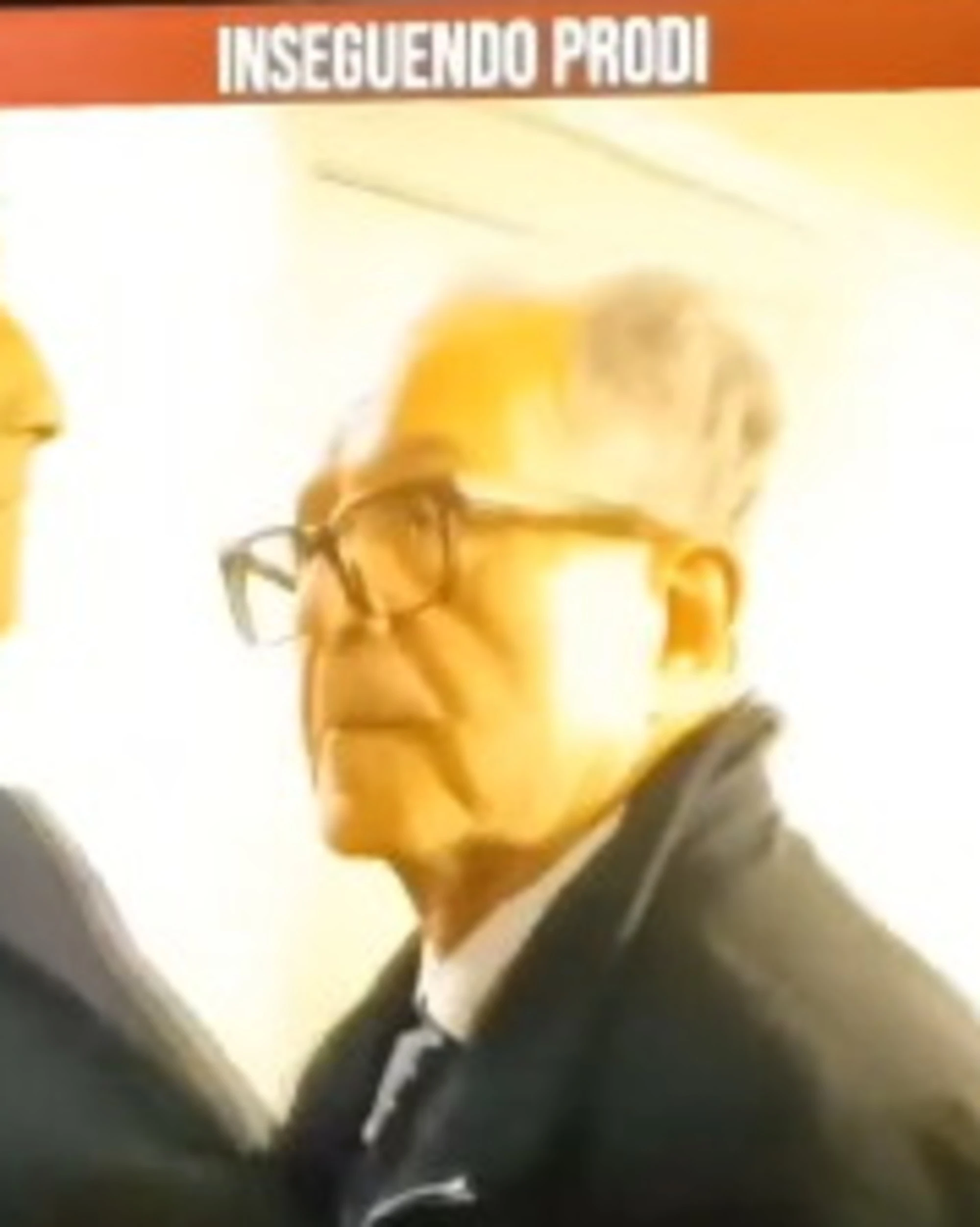 Romano Prodi, rissa sfiorata con la giornalista di Giletti: il video