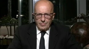 Sallusti imbarazza Bersani: "Destra assassina? Allora dimentica quella volta in cui lui era in rianimazione"