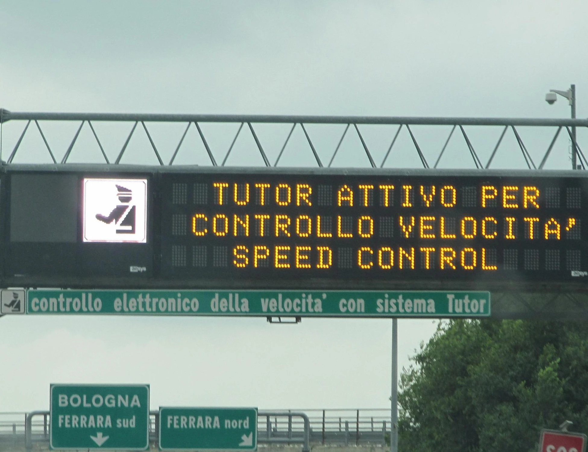 Multe, arriva Vergilius Plus: come verremo "massacrati" dal super-tutor
