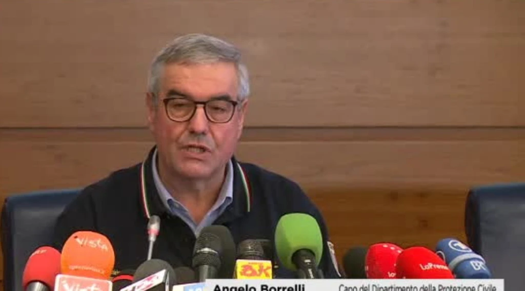 Coronavirus, altro bollettino preoccupante: "In un giorno 3.815 infetti e 756 decessi"