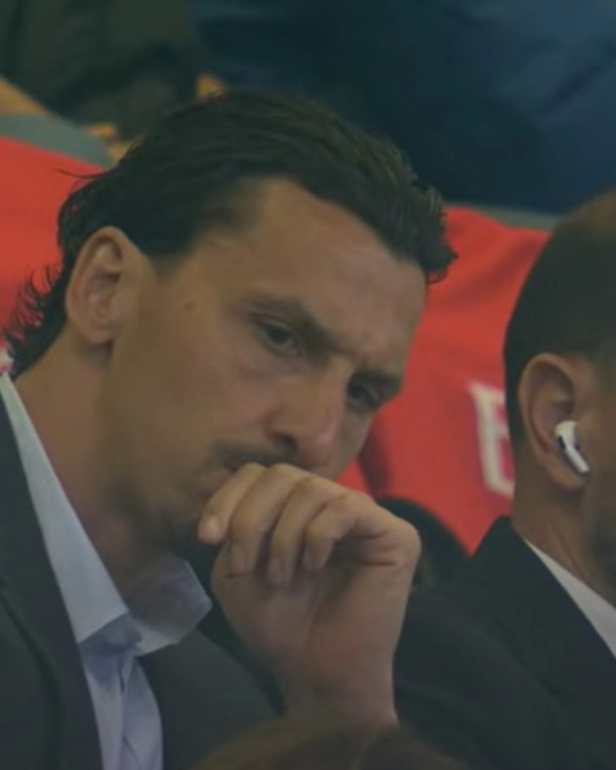 Milan, Ibra & co umiliati: cosa scrivono i tifosi allo stadio