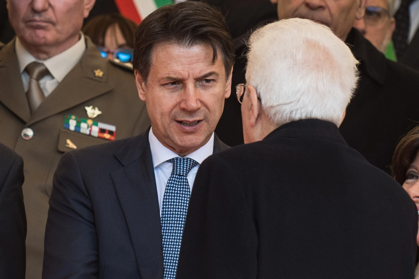 Giuseppe Conte fantoccio, Mattarella lo vuole blindare contro Di Maio e Salvini: "Un suo gruppo in Parlamento"