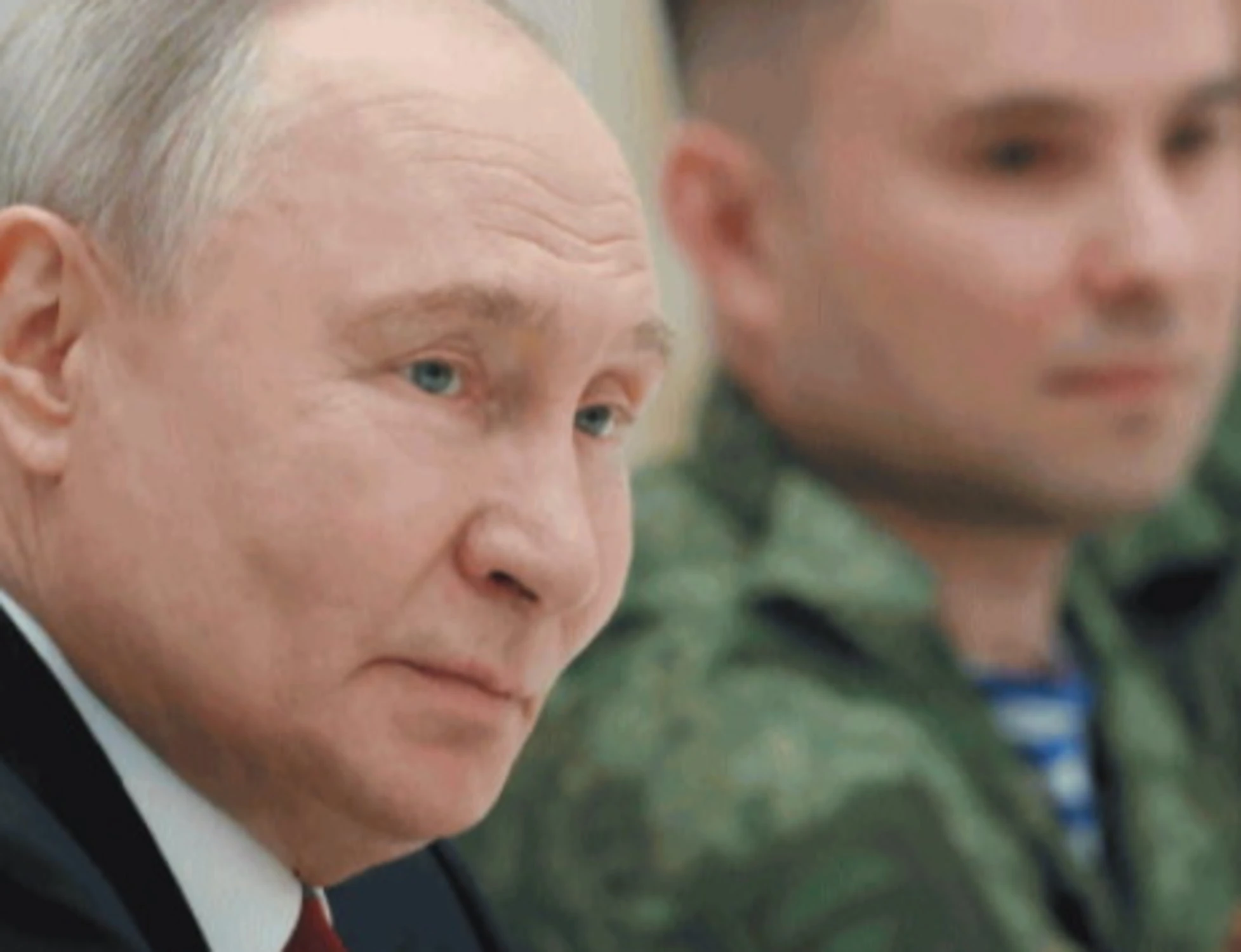 Russia, la carica degli occidentali che scappano dal "woke"