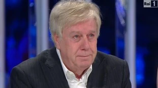 Claudio Lippi in gara a Sanremo 2021: "Voglio pensare che sarà corretto", il peggiore dei sospetti sul Festival