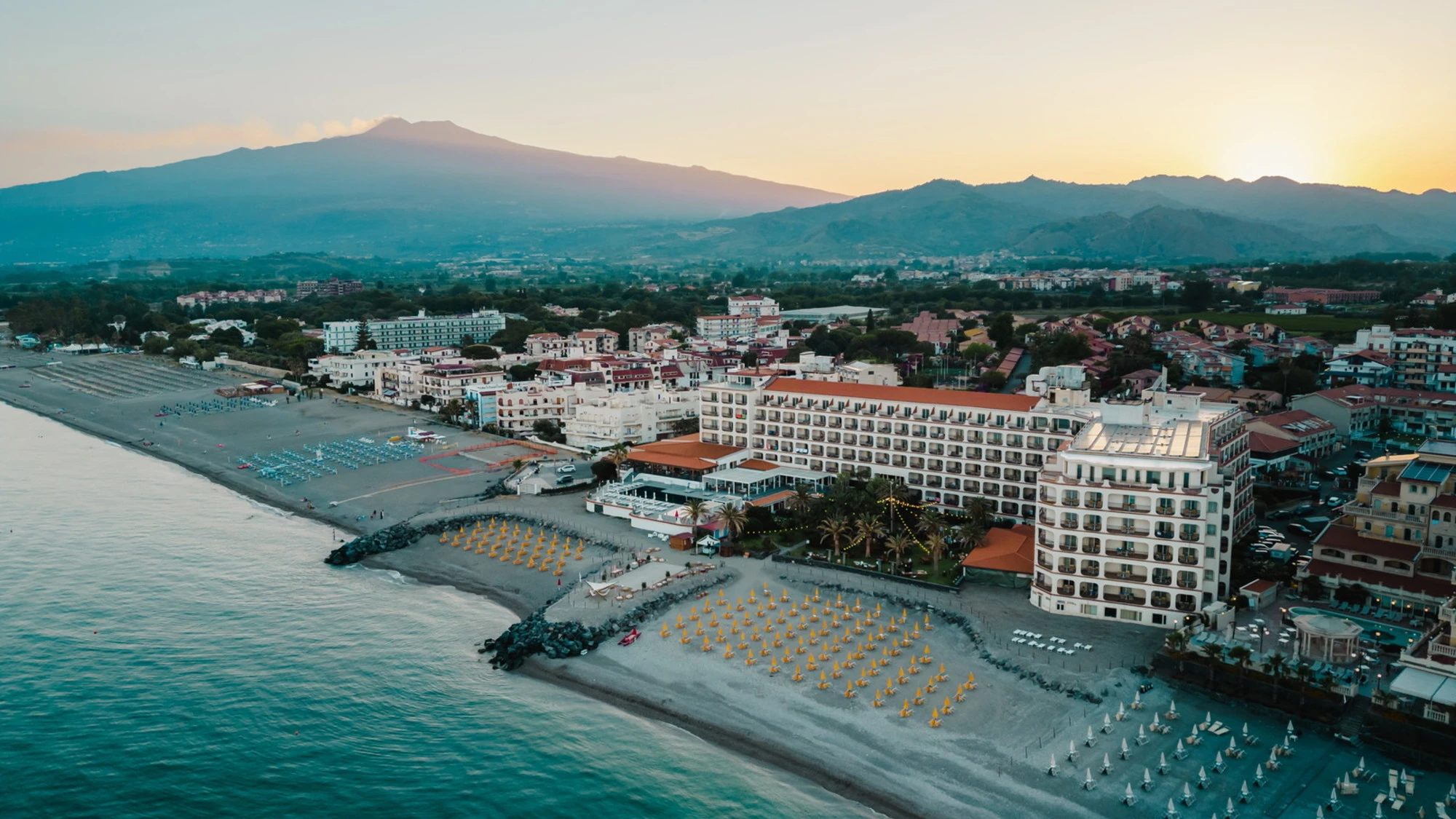 RIPARTE LA STAGIONE ESTIVA DEL DELTA HOTELS BY MARRIOTT GIARDINI NAXOS: IL “SICILIAN MADE PERFECT” INCONTRA I NUOVI TREND DEL TURISMO 2026 
