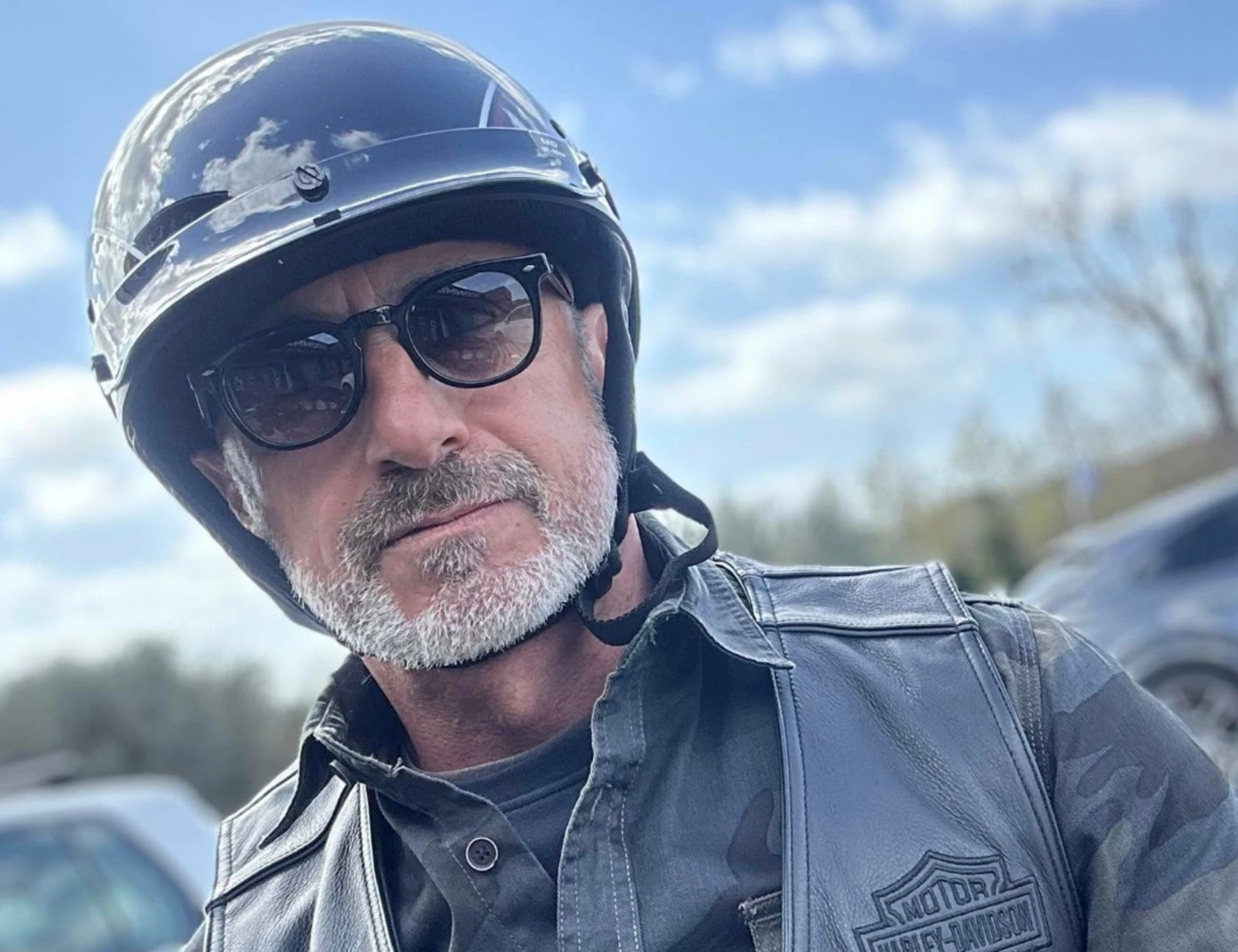 Alessandro Di Cicco, gli insulti a Meloni? La toga perde la faccia: "Hackerato il mio profilo"