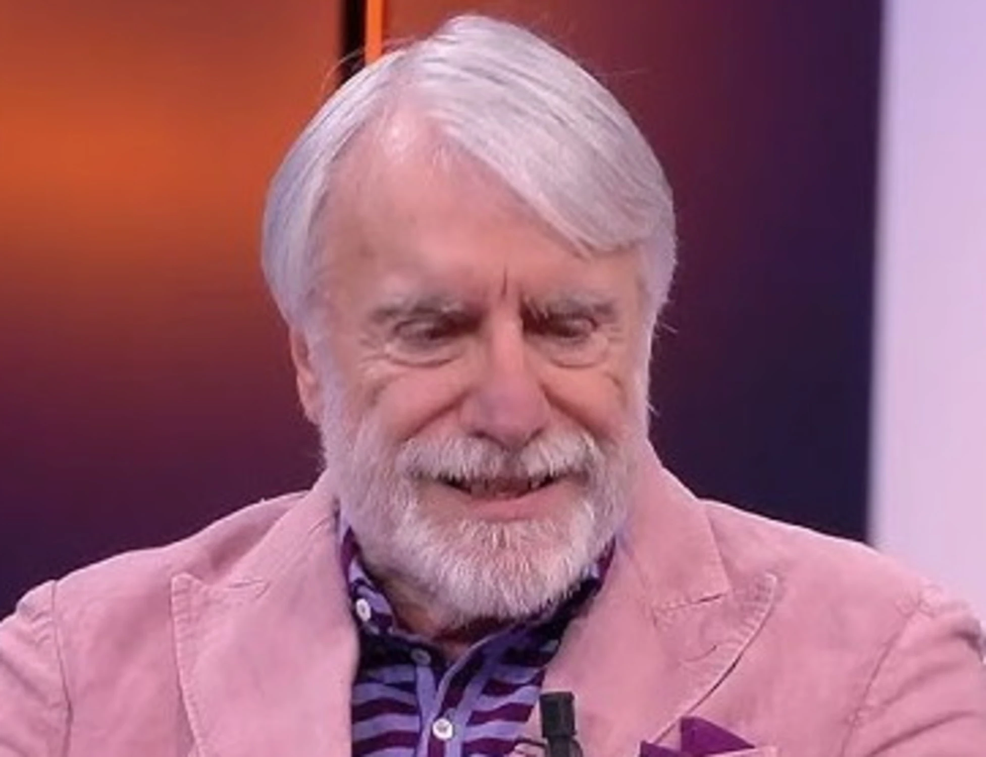 Paolo Crepet, madre suicida coi figli: "Brava donna? Evitiamolo..."