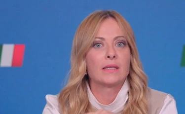 Giorgia Meloni smonta Pd e 5 Stelle: "Da loro non mi sorprende, ecco l'ultima proposta di Conte"