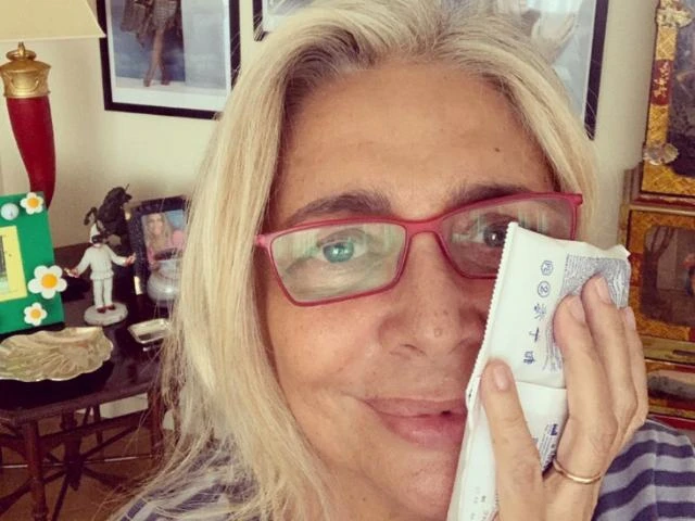 Mara Venier, una dolorosa foto dopo la riconferma a Domenica In: "Grazie di averlo fatto"