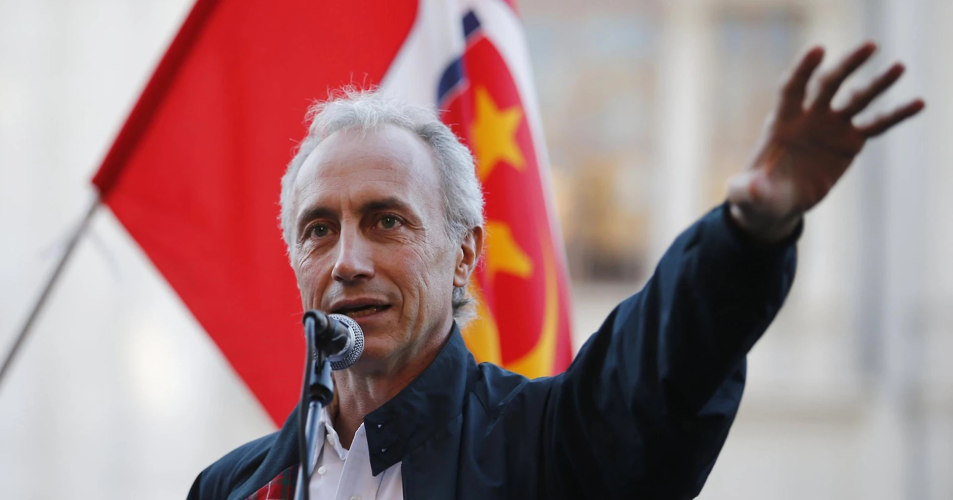 Luigi Di Maio, il diktat di Marco Travaglio: "Sì all'alleanza con Pietro Grasso, no a Matteo Salvini"